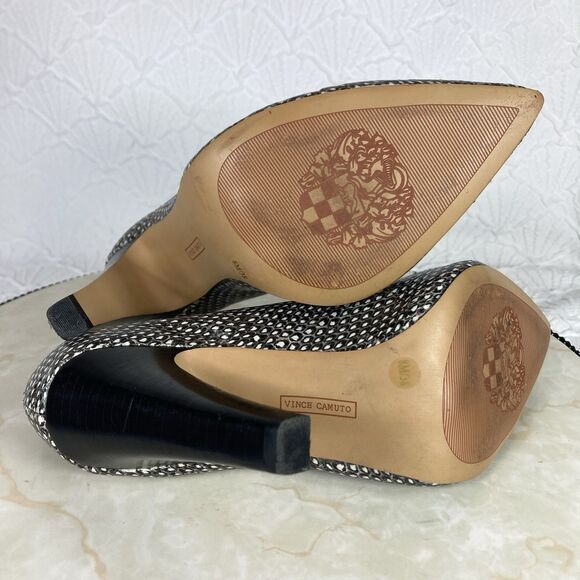 Vince Camuto Heels Womens Size 8 Gray Python Snake Print Pointed Toe Pumps - Picture 12 of 13